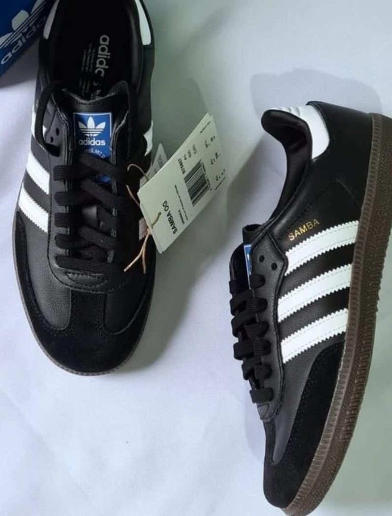 Adidas Samba OG Preta e Branca